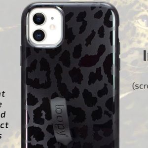 iPhone 11 loopy case. Barely used!